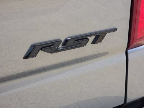 Used 2025 Chevrolet Silverado 1500 RST AWD/4WD image 7
