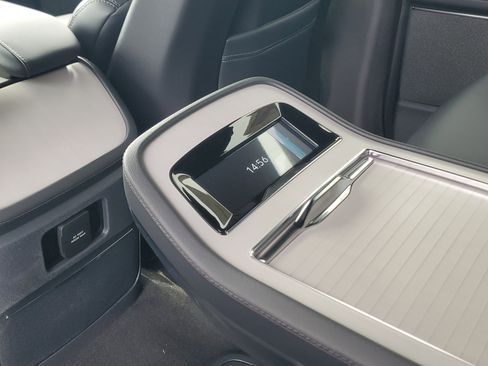 New 2026 Lincoln Navigator Reserve image 29