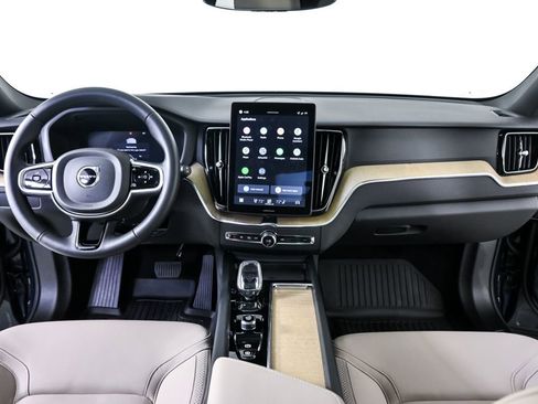 Used 2026 Volvo XC60 B5 Plus w/ Protection Package Premier image 19