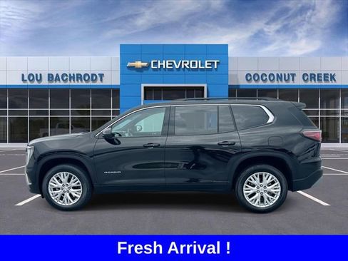 Used 2024 GMC Acadia Elevation image 5