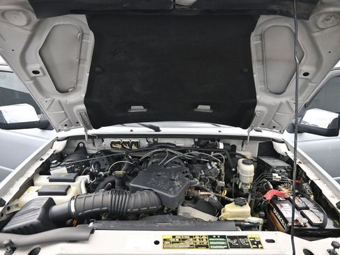 Used 2011 Ford Ranger XLT image 20