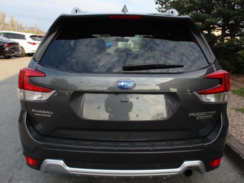 Used 2023 Subaru Forester Touring AWD/4WD image 8