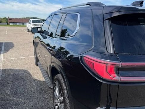 Used 2026 GMC Acadia Denali Ultimate w/ LPO, Floor Liner Package AWD/4WD image 6