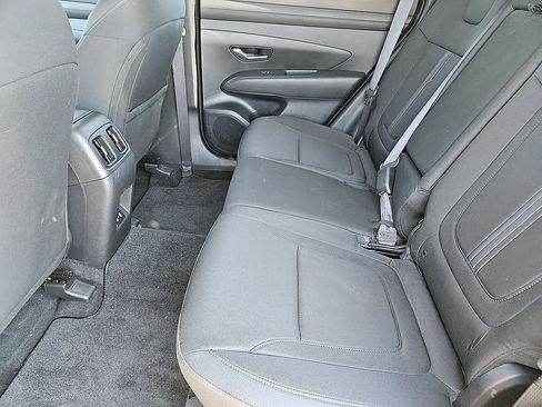 Certified 2025 Hyundai Tucson SEL FWD image 19