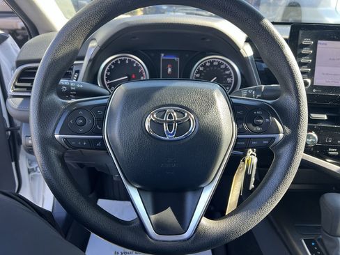 Used 2023 Toyota Camry LE image 18
