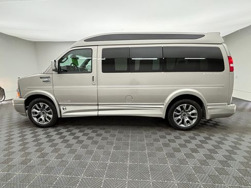 New 2026 GMC Savana 2500 w/ Driver Convenience Package RWD image 15