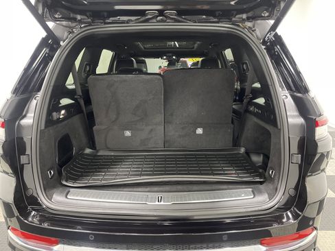 Used 2021 Jeep Grand Cherokee L Overland w/ Luxury Tech Group IV image 18