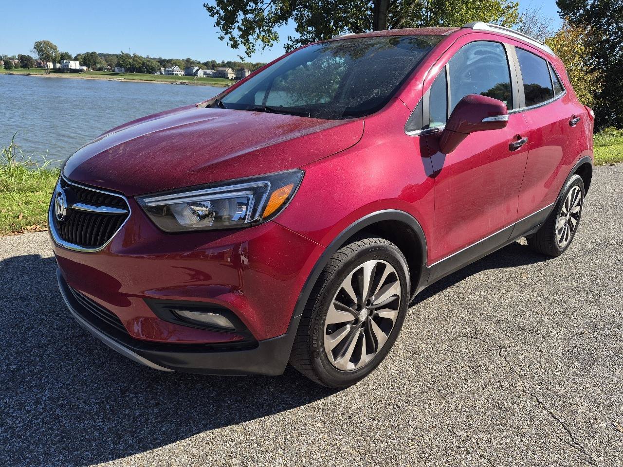 Used 2018 Buick Encore Preferred FWD image 1