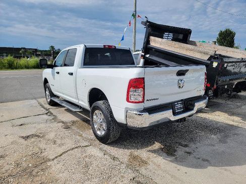Used 2024 RAM 2500 Big Horn AWD/4WD image 5
