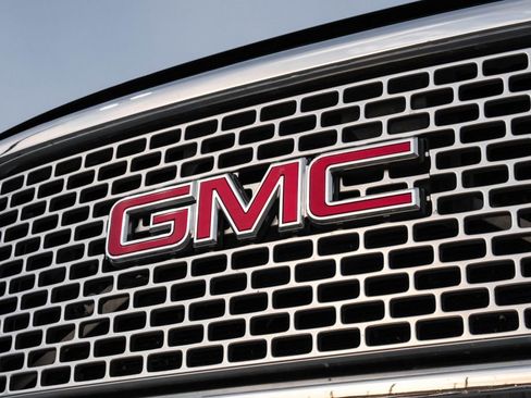 Used 2017 GMC Sierra 2500 Denali w/ Duramax Plus Package image 54