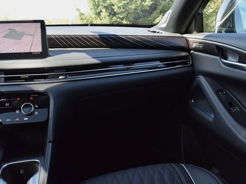 Used 2026 INFINITI QX60 Autograph w/ Dark Cargo Package image 14