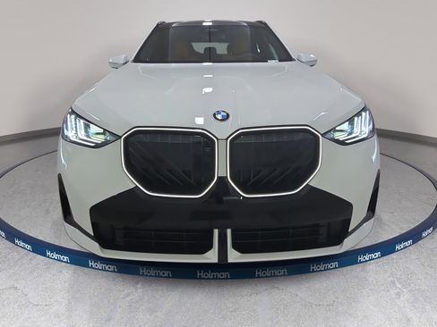 New 2026 BMW X3 xDrive30 w/ Premium Package image 2