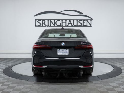 New 2026 BMW 530i xDrive w/ Premium Package image 6