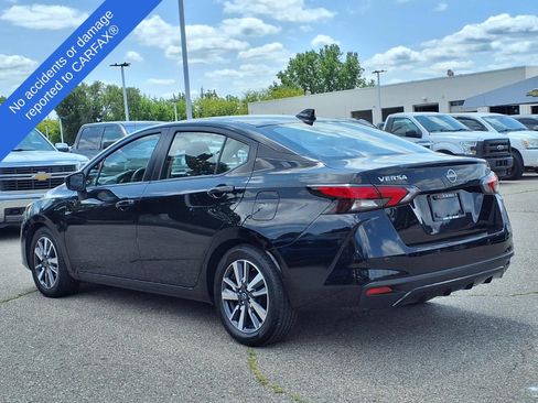 Used 2023 Nissan Versa SV FWD image 8