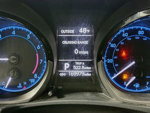 Used 2016 Toyota Corolla S image 12