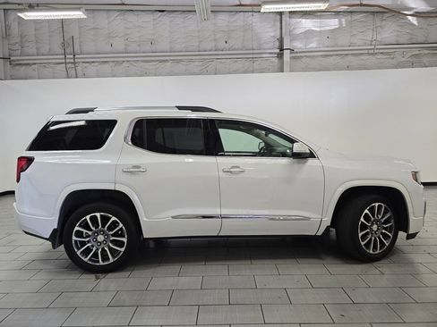 Used 2021 GMC Acadia Denali w/ Denali Technology Package image 19