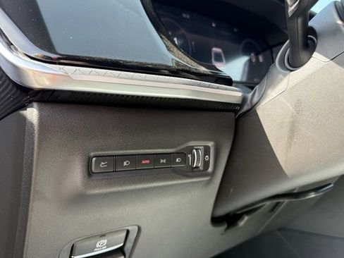 New 2025 Jeep Wagoneer S Limited image 13