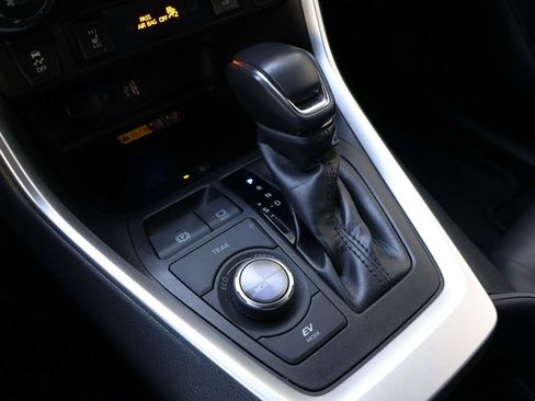 Used 2024 Toyota RAV4 XSE w/ Advanced Technology Package image 17