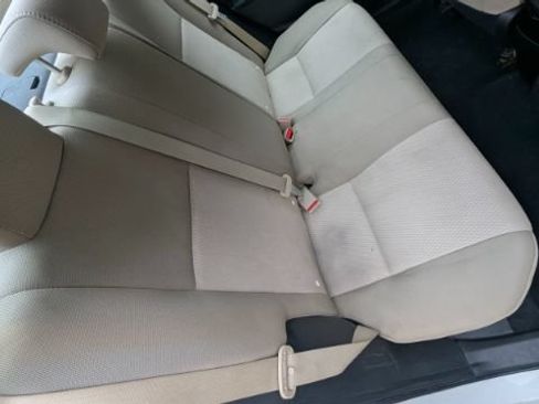 Used 2014 Toyota Corolla LE FWD image 20
