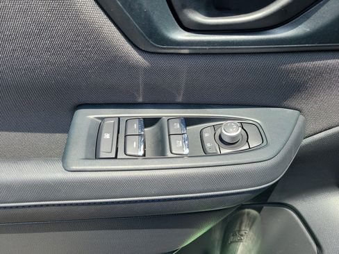 Certified 2025 Subaru Forester Premium AWD/4WD image 23