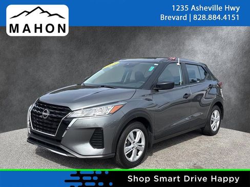 Used 2025 Nissan Kicks Play S FWD image 1