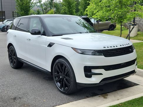 New 2026 Land Rover Range Rover Sport SE AWD/4WD image 10