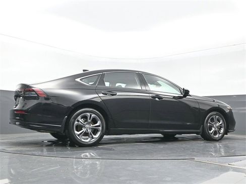 Certified 2024 Honda Accord EX-L image 25