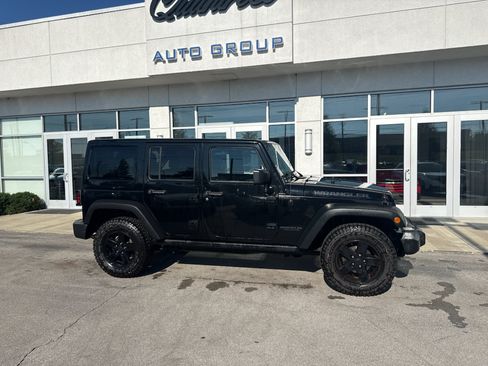 Used 2017 Jeep Wrangler Unlimited Sport AWD/4WD image 2