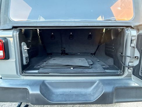 Used 2021 Jeep Wrangler Unlimited Sport image 29