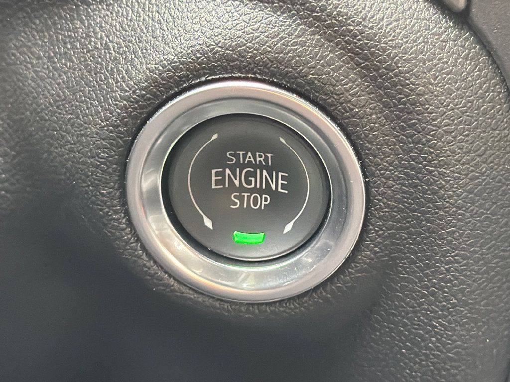 Used 2025 GMC Sierra 2500 Pro AWD/4WD image 37