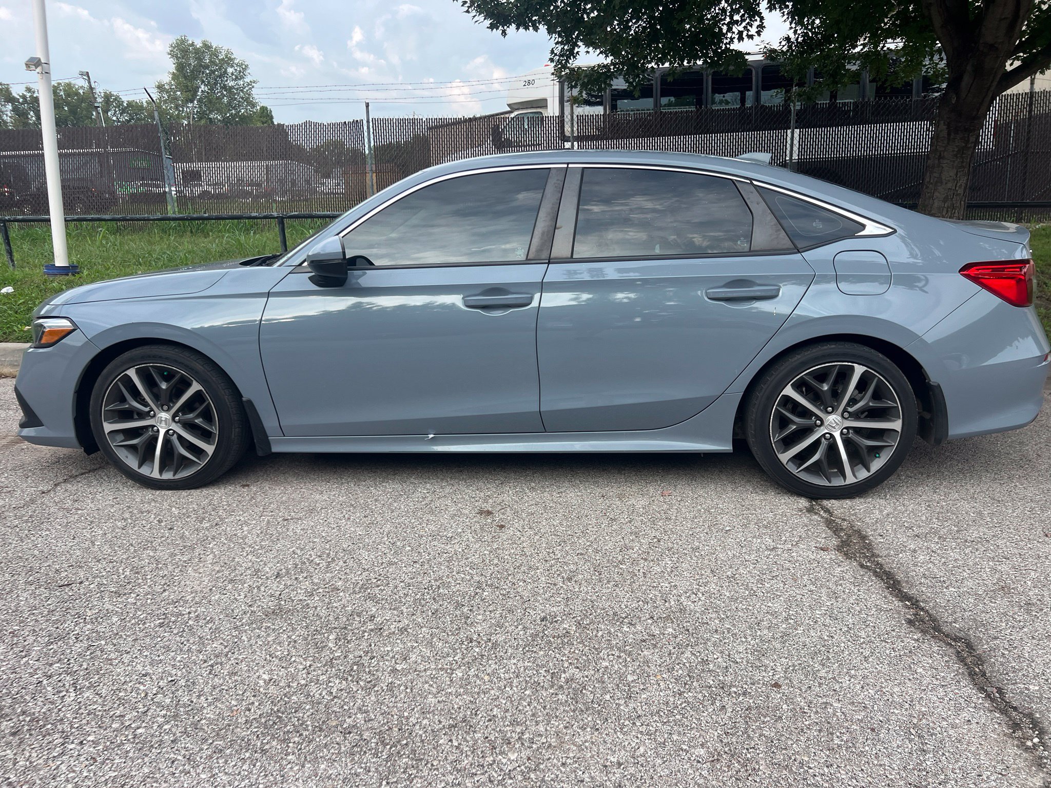 Used 2023 Honda Civic Touring image 9