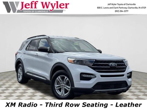 Used 2020 Ford Explorer XLT w/ Equipment Group 202A image 1