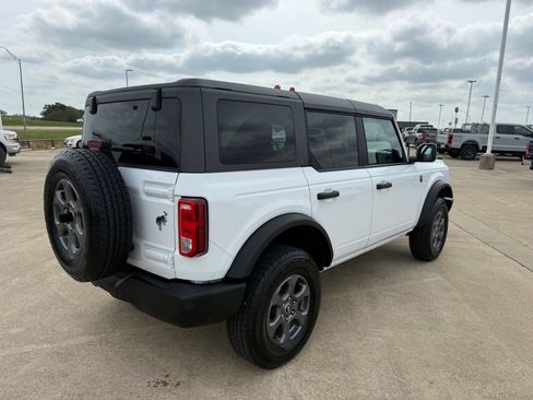 Certified 2025 Ford Bronco Big Bend image 5