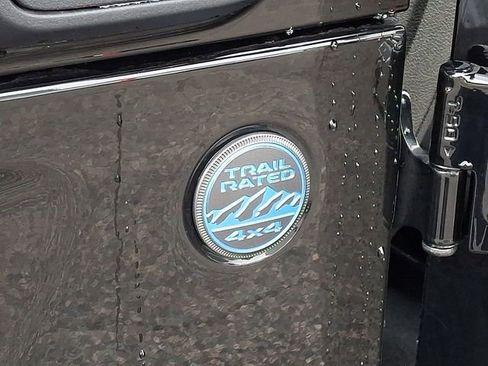 Used 2025 Jeep Wrangler Unlimited Sahara w/ Safety Group image 31