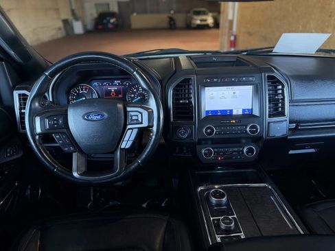 Used 2021 Ford Expedition Limited AWD/4WD image 24