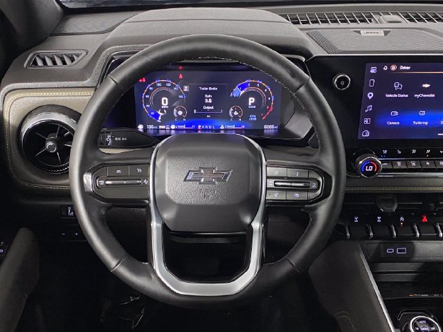 Certified 2026 Chevrolet Colorado ZR2 w/ Technology Package AWD/4WD image 16