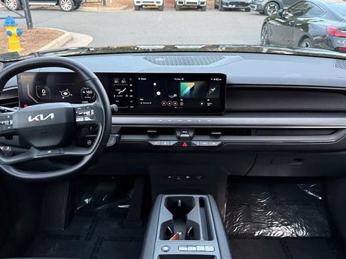 Used 2024 Kia EV9 Light Long Range image 21