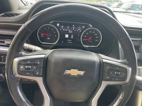 Used 2021 Chevrolet Suburban Premier AWD/4WD image 33