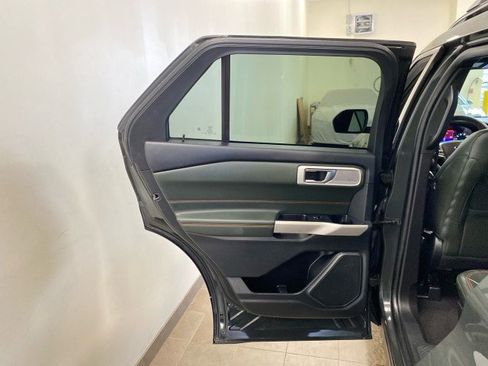 Certified 2022 Ford Explorer Timberline w/ Timberline Technology Package image 9