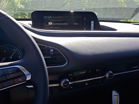 New 2025 MAZDA CX-30 AWD 2.5 S w/ Preferred Package image 9