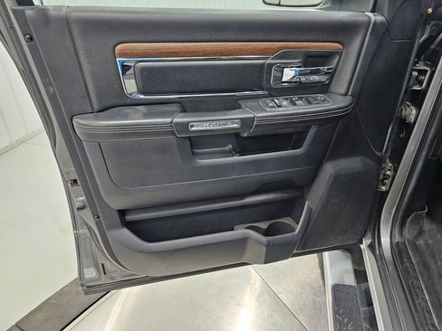 Used 2013 RAM 2500 Laramie w/ Cold Weather Group image 22