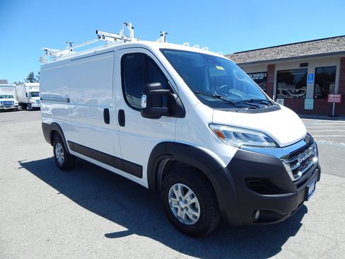 Used 2025 RAM ProMaster 1500 w/ Quick Order Package 22G SLT FWD image 10