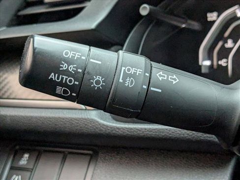 Used 2017 Honda Civic Sport image 23