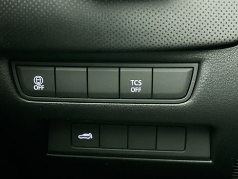 Used 2024 MAZDA CX-50 AWD 2.5 S w/ Preferred Package image 16