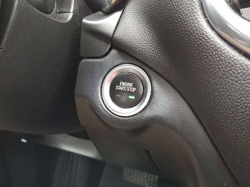 Used 2020 Chevrolet Equinox LT w/ Midnight Edition image 22