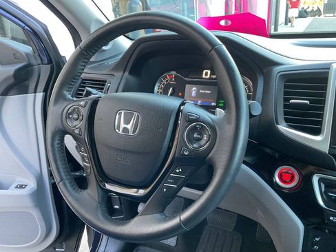 Used 2016 Honda Pilot Elite image 18