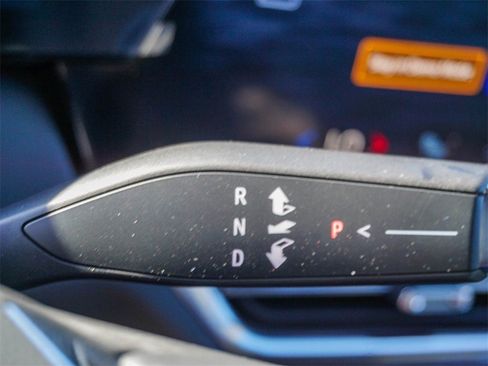 New 2026 Chevrolet Equinox EV LT image 22