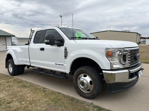 Used 2022 Ford F350 XL w/ STX Appearance Package image 3