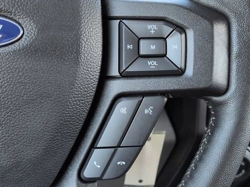 Used 2019 Ford F150 XLT w/ Equipment Group 302A Luxury AWD/4WD image 26