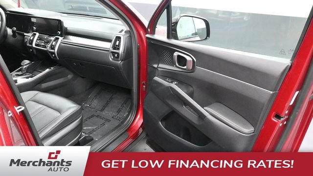 Used 2023 Kia Sorento S w/ Panoramic Sunroof Package FWD image 14